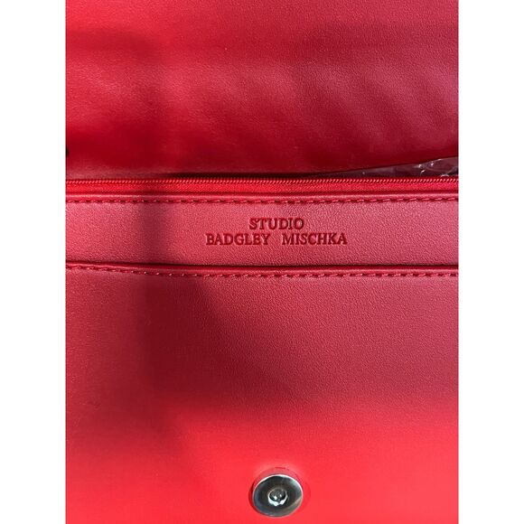 Studio Badgley Mischka Red Quilted Crossbody Purse Vegan Leather NWT - Picture 4 of 7